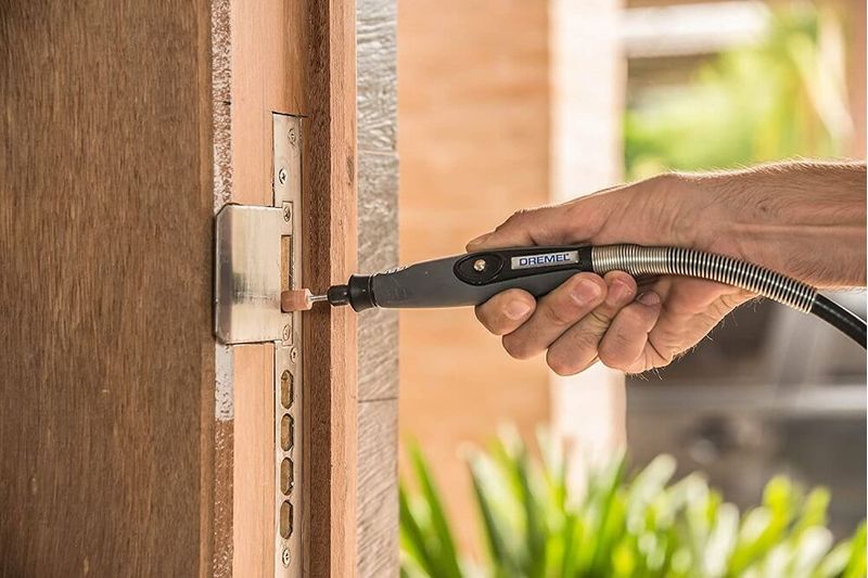 Micro-Retifica-3000-Velocidade-Variavel---82-Acessorios---DREMEL
