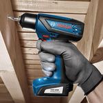 Parafusadeira-e-Furadeira-a-Bateria-12v-GSR-1000-Smart---Carregador-Bivolt---Maleta---BOSCH